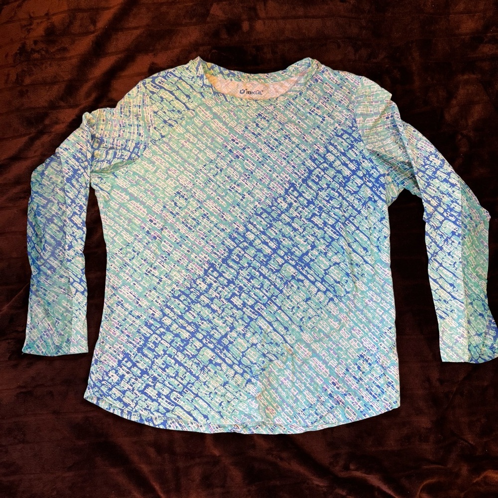 IBKUL Blue and Aqua Long Sleeve Performance Top